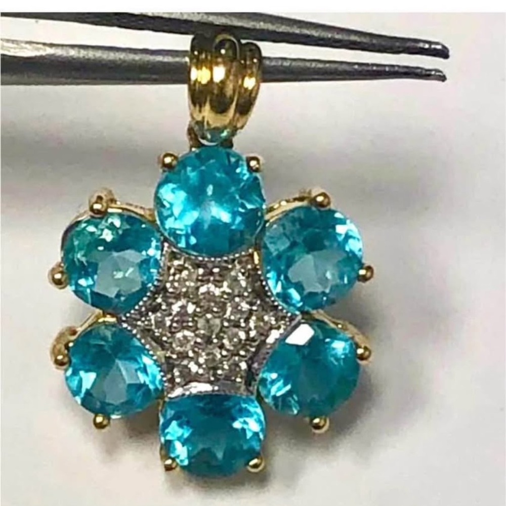 New Large 14K Solid Real Gold Diamond Aquamarine Flower Pendant necklace w chain